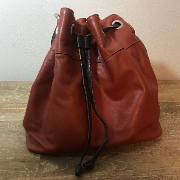 Garnet Hill Bucket Tote - Picture 7 of 8